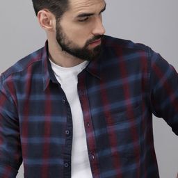 Roadster Men Navy Blue & Red Checked Pure Checked Casual Shirt-image-21