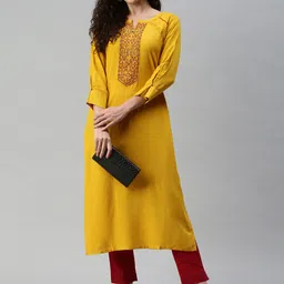 SheWill Women Yellow Thread Work Kurta-image-44