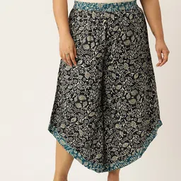 theRebelinme Plus Size Floral Printed Relaxed Flared High-Rise Easy Wash Culottes-picture-18