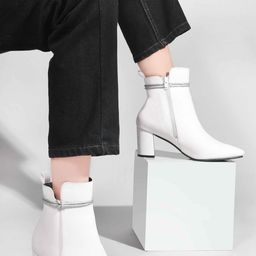 SHUZ TOUCH Women Block-Heeled Regular Boots-image-16