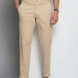 Tommy Hilfiger Men Solid Chinos-picture-15