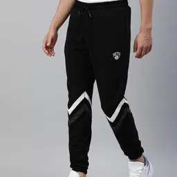 NBA Men Black Brooklyn Nets Contrast Stripe  Joggers-image-77