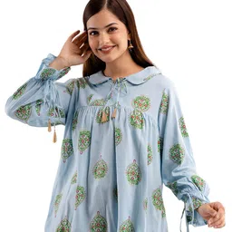 DMP EXPORT Floral Printed Pleated Tie-Up Neck A-Line Top-image-35