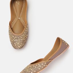 House of Pataudi Women Floral Embellished Leather Mojaris-28