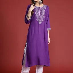 Indo Era Women Floral Embroidered Thread Work Kurta image 4
