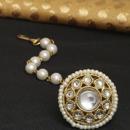 OOMPH White & Gold-Toned Kundan Studded Maangtikka-image-83