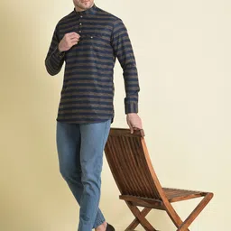 TABARD Men Navy Blue & Grey Cotton Striped Kurta-image-90