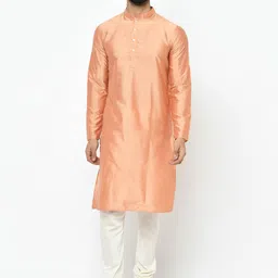 KISAH Men Peach-Coloured & Off-White Solid Kurta with Pyjamas image 3