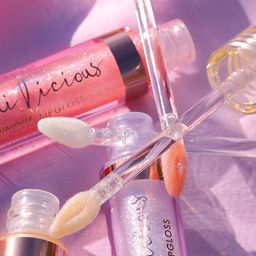 L.A Girl Lumilicious Luminous Lip Gloss 3 ml - Glow Up image 4
