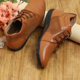 Red Chief Men's Tan Derby Shoes-image-43