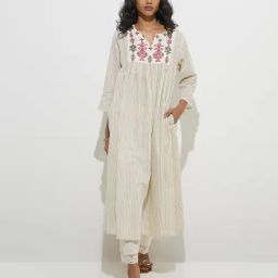 Utsa by Westside Off-White Ikat Patterned Cotton A-Line Kurta-image-14