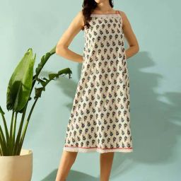 The Kaftan Company White Cotton Printed Night Dress-picture-24