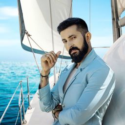 Ustraa Scuba Cologne - 100ml - for Men | With Spicy & Deep Aquatic Notes | Ideal for day occasions & After Dark Cologne - 100ml - for Men | with Saffron, Oudh, Musk notes | Ideal for night occasions. image 5