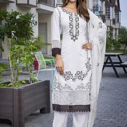 Royal Export Floral Embroidered Beads Detail Chanderi Silk Kurta with Trousers & Dupatta-picture-22