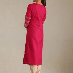 Soch Red Regular Fit Embroidered Kurtas image 2