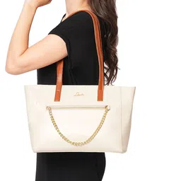Lavie Swagger Tote Bag-24