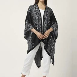 Akkriti by Pantaloons Black Printed Shrug-14