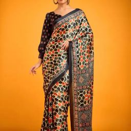 Saree Mall Green Printed Sarees With Unstitched Blouse-image-77