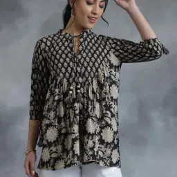Libas Black Regular Fit Floral Print Kurtis-image-71