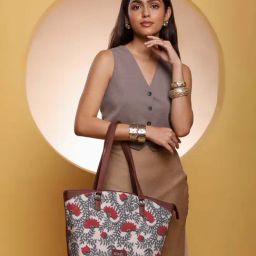 ZOUK Nawabi Couture Printed Tote Handbag-image-4