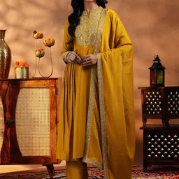 Libas Floral Embroidered Zari Yoke Design Panelled A Line Kurta with Palazzos & Dupatta-29