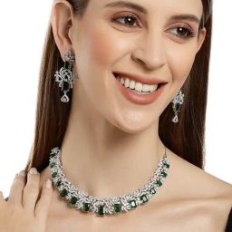 Karatcart Silver Tone Green AD Necklace Set for Women-36