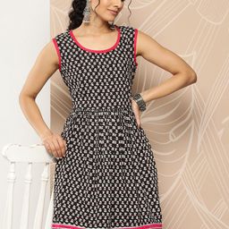 mokshi Women Ethnic Motifs Printed Kurti with Palazzos-30