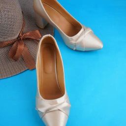 The White Pole Women's Cream Casual Pumps-image-93