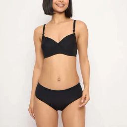 Clovia Black Regular Fit Bra Panty Set-image-35