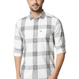 Basics Peacoat Navy Cotton Slim Fit Checks Shirt-image-76