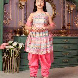Aarika Girls Pink Printed Kurti Set-image-46