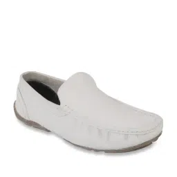 Mochi Men's White Casual Loafers-image-87