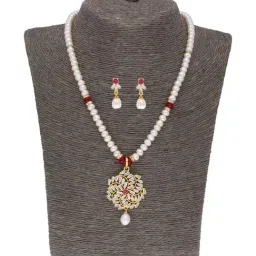 Sri Jagdamba Pearls White Pearl Gold Plated Necklace Set-image-96