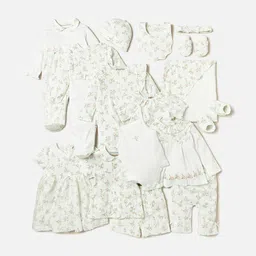 Giggles by Babyshop Girls Pure Cotton Floral Printed Baby Apparel Gift Set-image-56