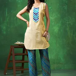 Sangria Printed Kurta Set-image-33