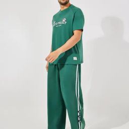 Styli Green Relaxed Fit Printed Oversized T-Shirt & Trackpants Set-image-47