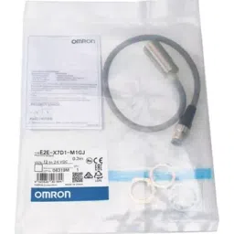 Omron Cylindrical proximity sensor (DC 2-wire /connector relay Type) E2E 39046506,Made in Japan-picture-17