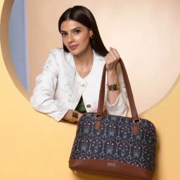 ZOUK Taj Guldasta Printed Tote Handbag-image-72
