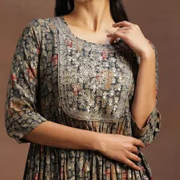 Libas Ethnic Motifs Printed Mirror Work A-Line Kurta with Trousers & Dupatta image 2