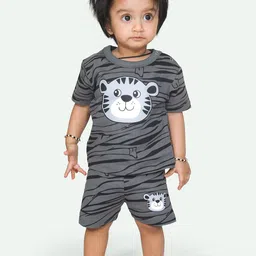 ariel Girls Printed Round Neck Pure Cotton T-shirt With Shorts-12