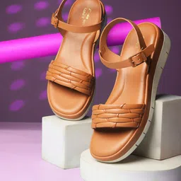 Bata comfit Women Open Toe Platform Heel Sandals-31