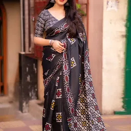 DIVASTRI Batik Silk Blend Saree-picture-16