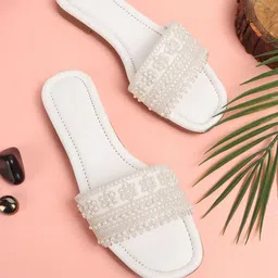 DIVASTRI Women Open Toe Flats-picture-38