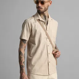 Klub Fox Men Slim Fit Spread Collar Textured Cotton Casual Shirt-picture-16