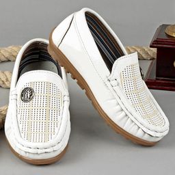 Cute Walk by Babyhug Formal Shoes - White-image-15