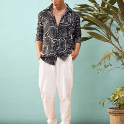 MASCLN SASSAFRAS Men Relaxed Opaque Printed Casual Shirt-image-78