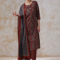Moara Women Floral Embroidered Regular Mirror Work Pure Cotton Kurta with Trousers & With Dupatta-21