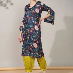 House of Kaftan Printed Tunic & Trousers Co-Ords Set-picture-17