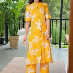 Aaghnya Women Floral Printed Kurta with Palazzo-picture-18