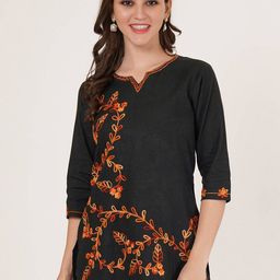 Brownverse Leheriya Embroidered V-Neck Pure Cotton Khadi Kurti-picture-15